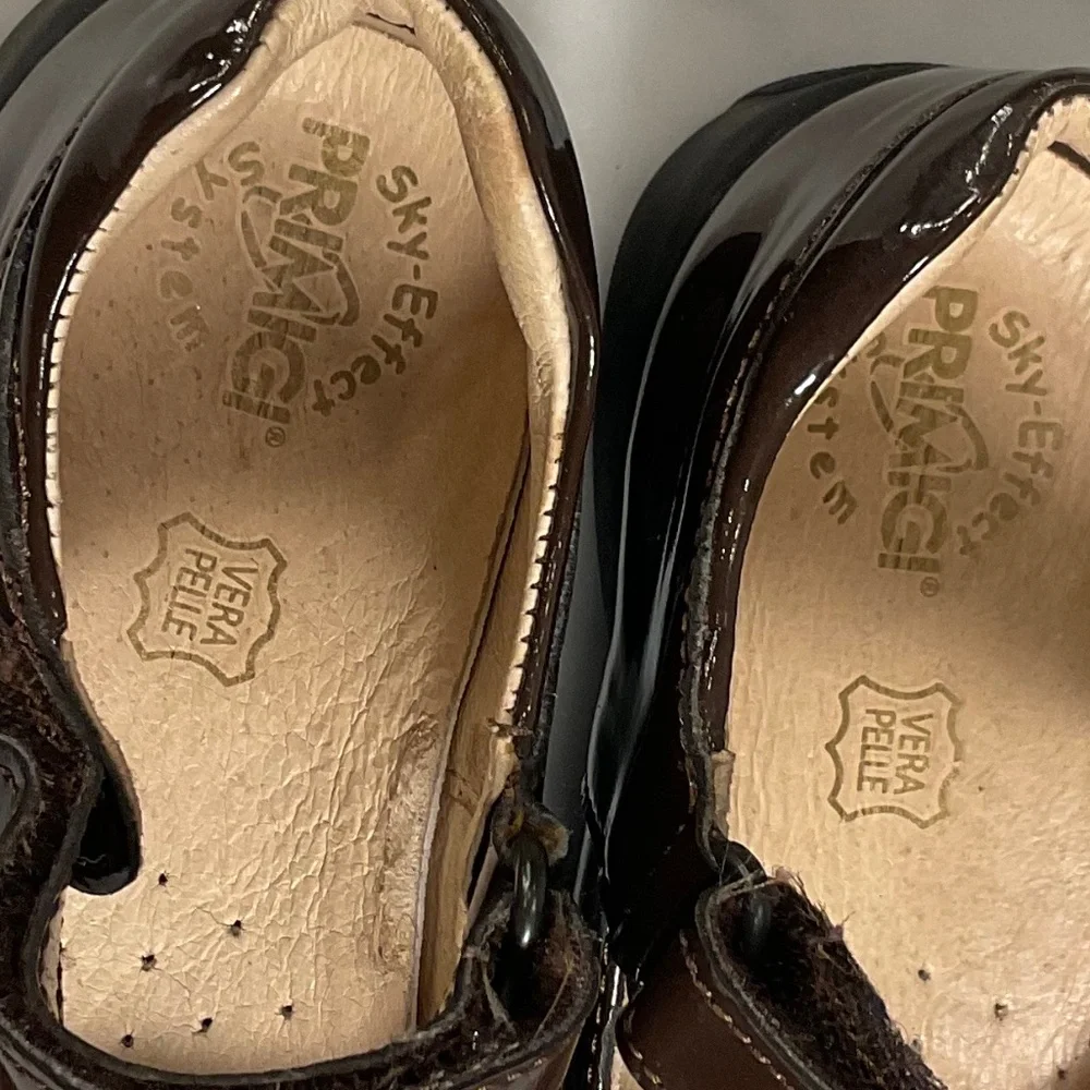 Primigi Chocolate Brown Patent Mary Jane Shoes Size 26 EU /US 9